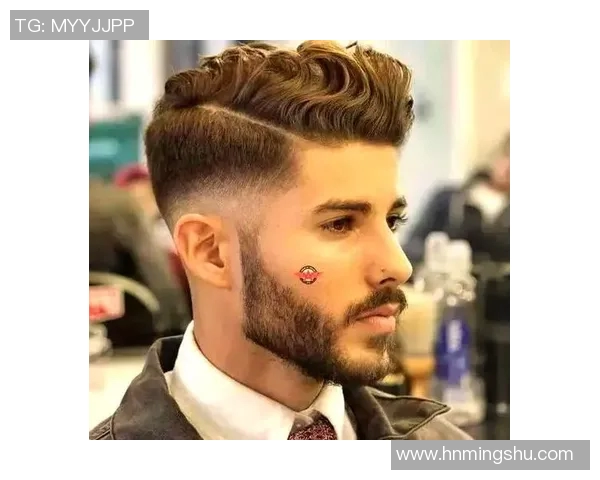 足球明星常见发型揭秘从经典到潮流的多样选择与风格演变