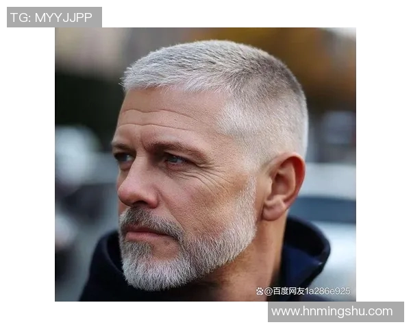 足球明星清爽发型男士图片展示让你领略时尚风潮与运动魅力